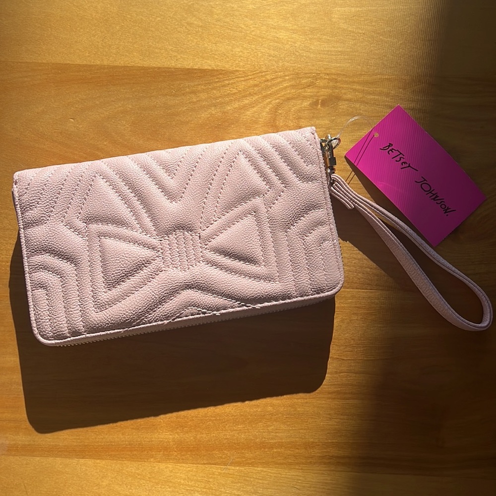 Cute light pink blush betsey Johnson clutch hanf wallet “quilted zia wallet”
